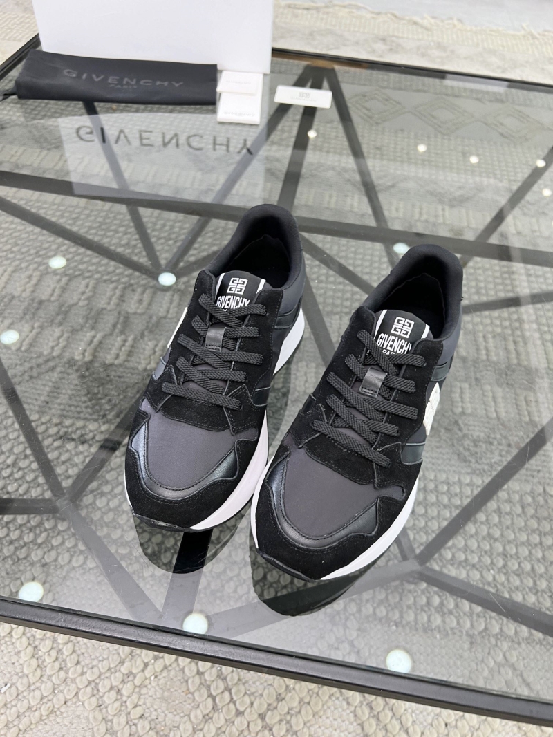 Givenchy Sneakers